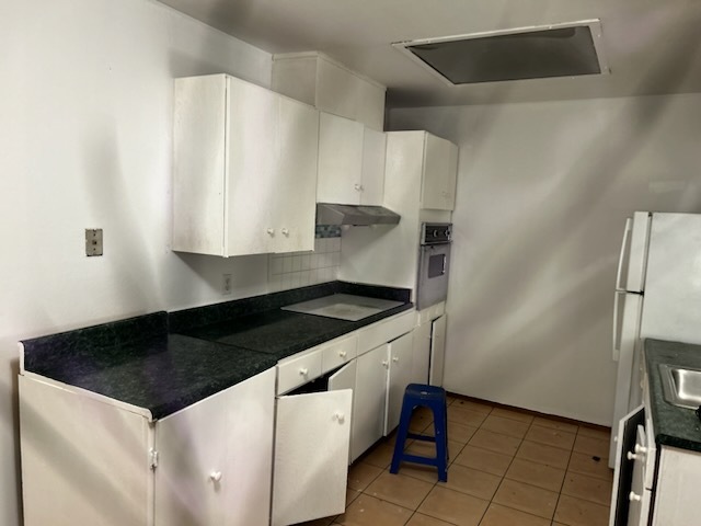 property at 617 Lakeview Ave