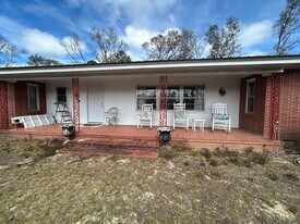 7151 Co Hwy 280 in Defuniak Springs, FL - Building Photo