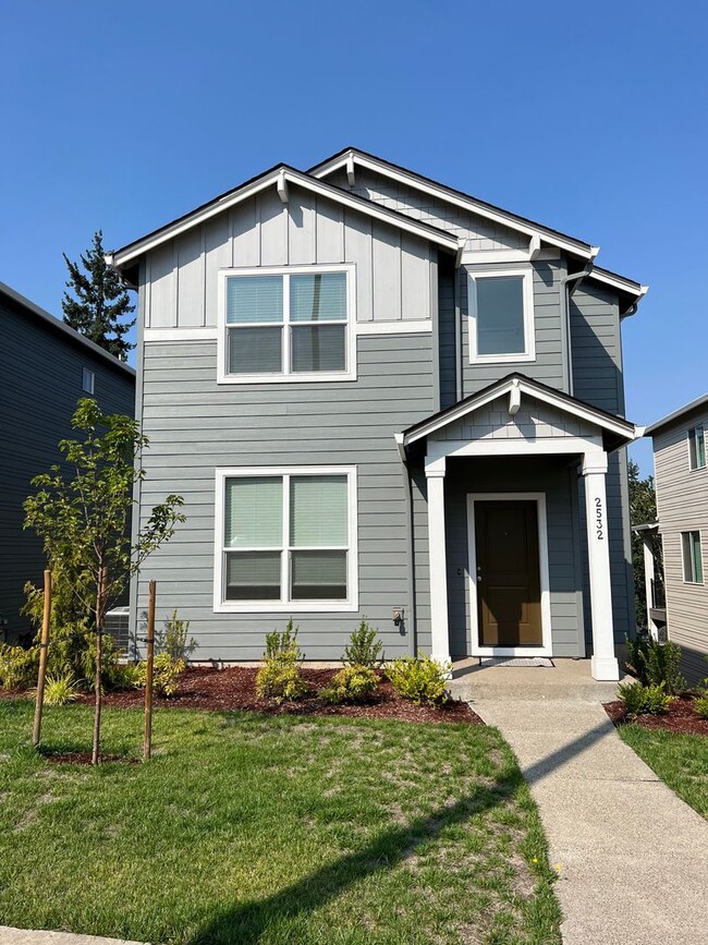 property at 2532 Brackenfern Blvd