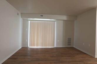 11322 Cherry Hill Rd, Unit Maryland Farm Condominium in Beltsville, MD - Foto de edificio - Building Photo