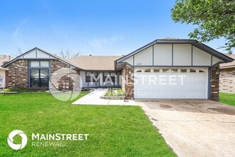 11225 Cimarron Dr in Oklahoma City, OK - Building Photo - Building Photo