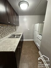 9610 Ivanhoe Ave in Schiller Park, IL - Building Photo - Building Photo