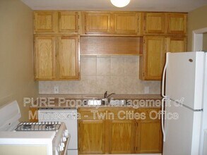2930 Texas Ave S in St. Louis Park, MN - Building Photo - Building Photo