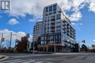 7439 Kingston Rd in Toronto, ON - Building Photo