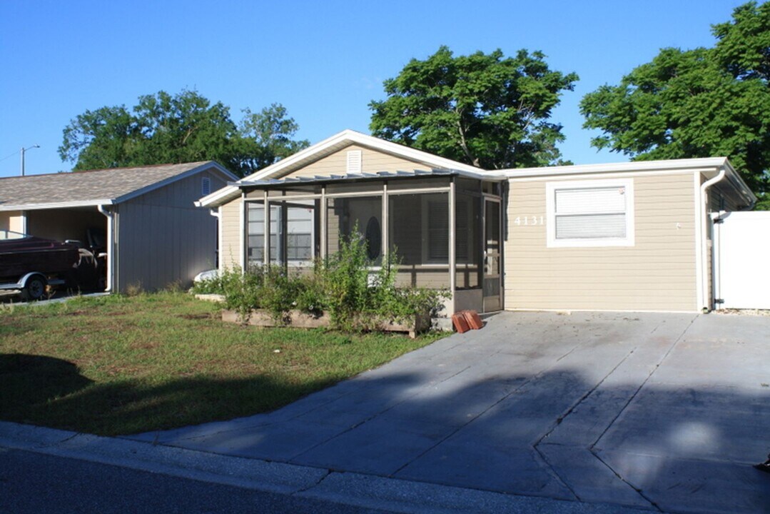 4131 Las Vegas Dr in New Port Richey, FL - Building Photo
