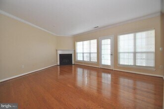 4550 Strutfield Ln in Alexandria, VA - Building Photo - Building Photo