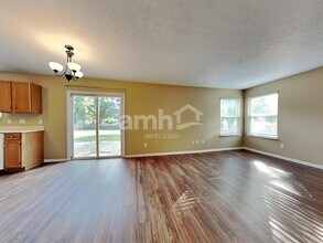 640 Linden Creek in Morrow, OH - Foto de edificio - Building Photo