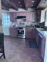 19 Duncaster Ln in Bloomfield, CT - Building Photo - Building Photo