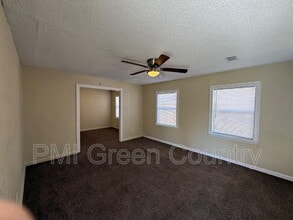 2432 N Quincy Ave in Tulsa, OK - Building Photo - Building Photo