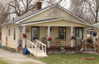 1120 Harriet St in Evansville, IN - Foto de edificio - Building Photo