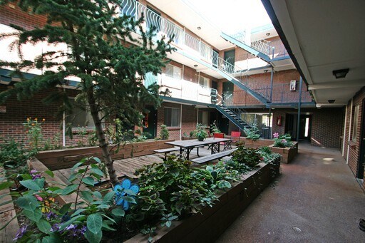 The Flats on Quebec in Denver, CO - Building Photo - Building Photo