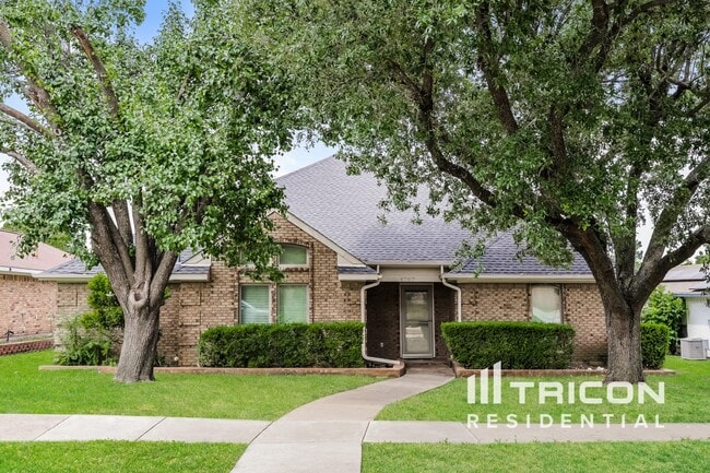property at 4707 Vineyard Trail