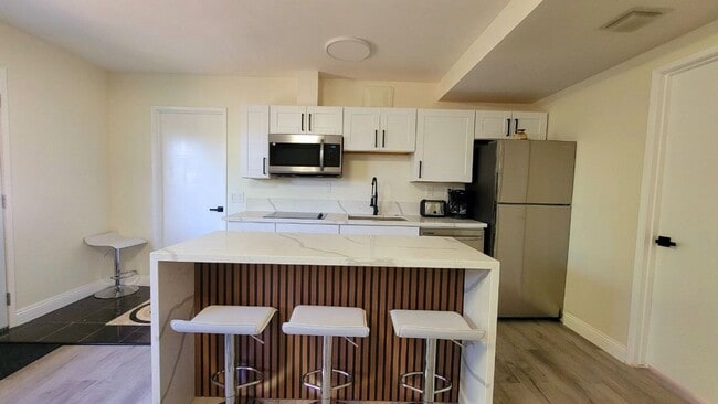 548 Taylor St in Vista, CA - Building Photo - Building Photo