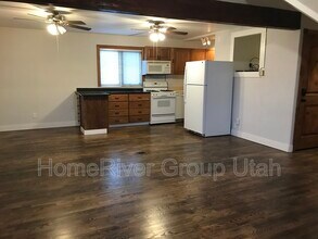 3240 McNeill Cir in Sandy, UT - Building Photo - Building Photo