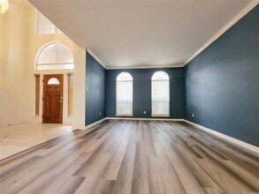 6708 Kilt Ct in Austin, TX - Foto de edificio - Building Photo