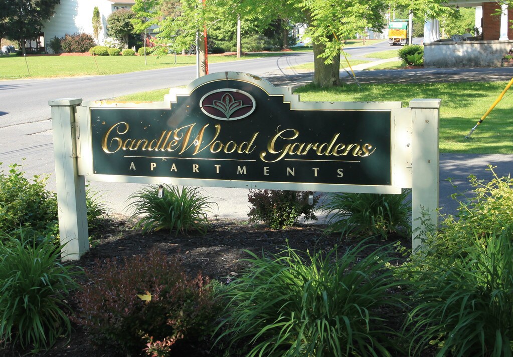 Candlewood Gardens Apartments in Baldwinsville, NY
