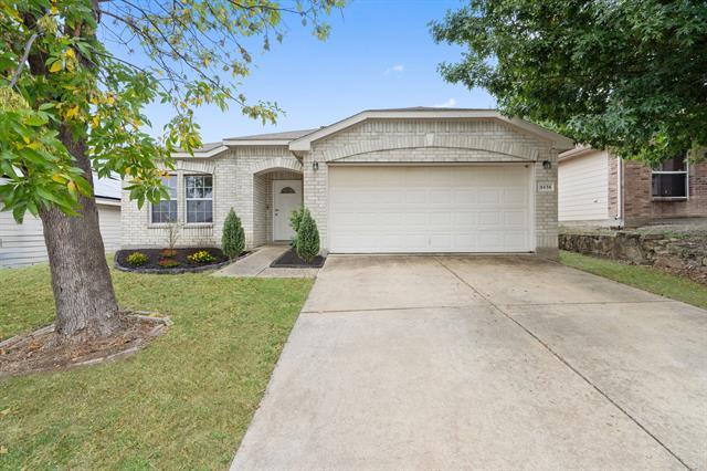 6136 Balcony Ln in Dallas, TX - Building Photo - Building Photo