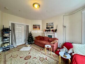 71 Pontiac St, Unit 2 in Boston, MA - Building Photo - Building Photo