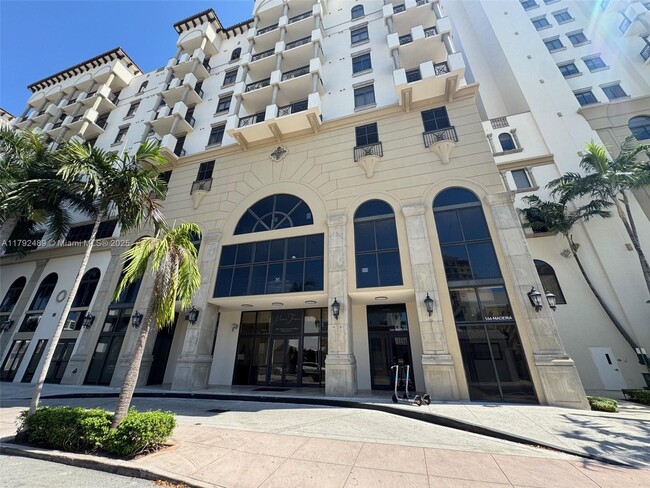property at 1805 Ponce de Leon Blvd