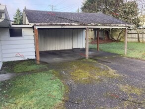 8405-8407 84th St SW in Lakewood, WA - Building Photo - Building Photo