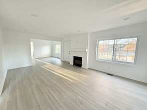 310 Highland St in Taylors, SC - Building Photo - Building Photo