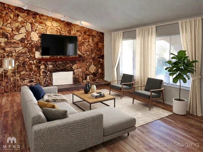 2001 Verdinal Dr in Las Vegas, NV - Foto de edificio - Building Photo