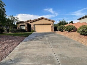 2014 N Stone Ridge Ln in Washington, UT - Building Photo - Building Photo