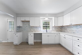 3510 E Heights St SE in Warren, OH - Building Photo - Building Photo