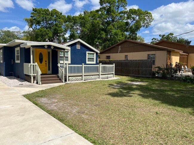 property at 2012 E Idlewild Ave