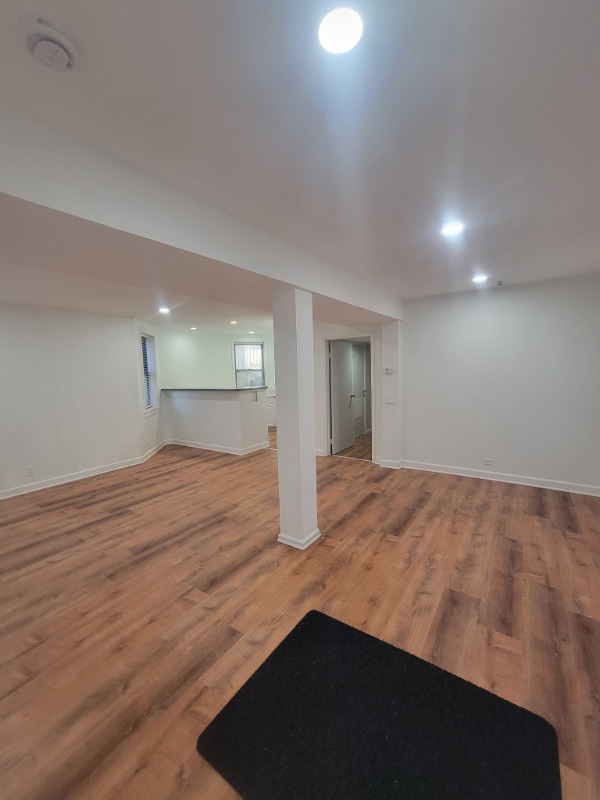 3022 N Christiana Ave