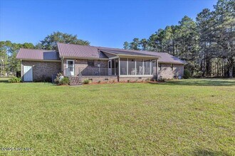7071 Old Oak Rd NW in Ash, NC - Building Photo - Building Photo