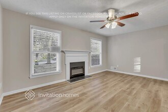 528 Rockborough Terrace in Stone Mountain, GA - Building Photo - Building Photo