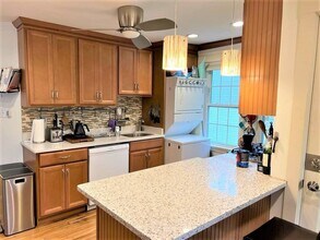 25 Pinedale Rd, Unit 3 in Boston, MA - Building Photo - Building Photo