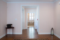 Conti Bienville Apartments photo'