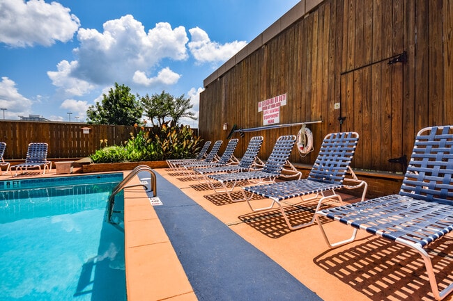 property at 1520 Senate St