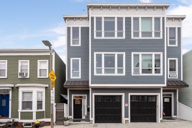 property at 10 Grimes St
