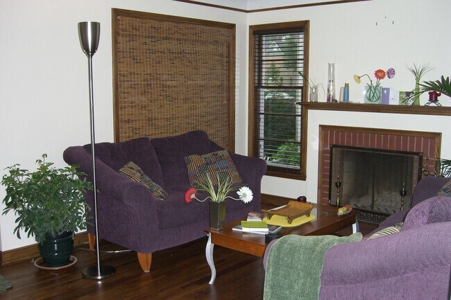 4444 Cedar Ave in Minneapolis, MN - Building Photo - Building Photo
