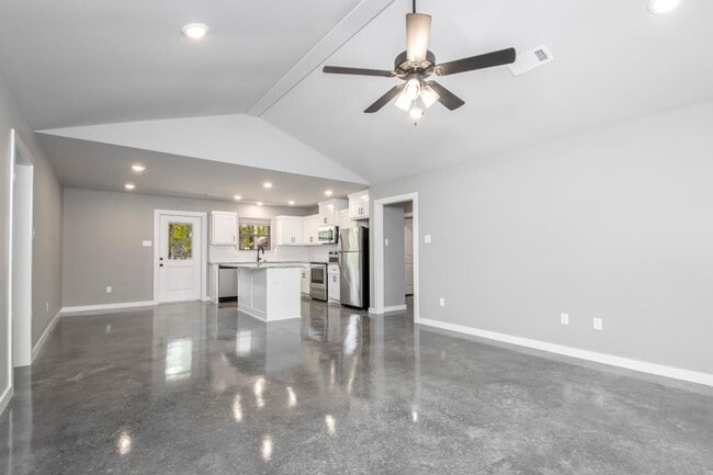 106 Hemlock Ave in Sherwood, AR - Building Photo - Building Photo