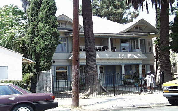 1425-1427 Mohawk St in Los Angeles, CA - Foto de edificio