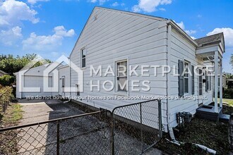 22474 Gascony Ave in Eastpointe, MI - Building Photo - Building Photo