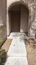7510 Perla Del Mar Ave in Las Vegas, NV - Building Photo - Building Photo
