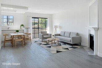 Vista Luxury Investments, LLC in Los Angeles, CA - Foto de edificio - Building Photo