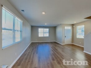 1525 Ashgrove Pl, Unit 4-342 in Lebanon, TN - Building Photo - Building Photo