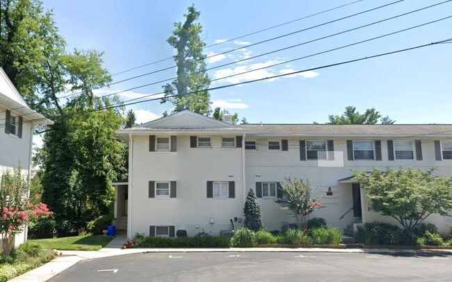 property at 5307 Pooks Hill Rd