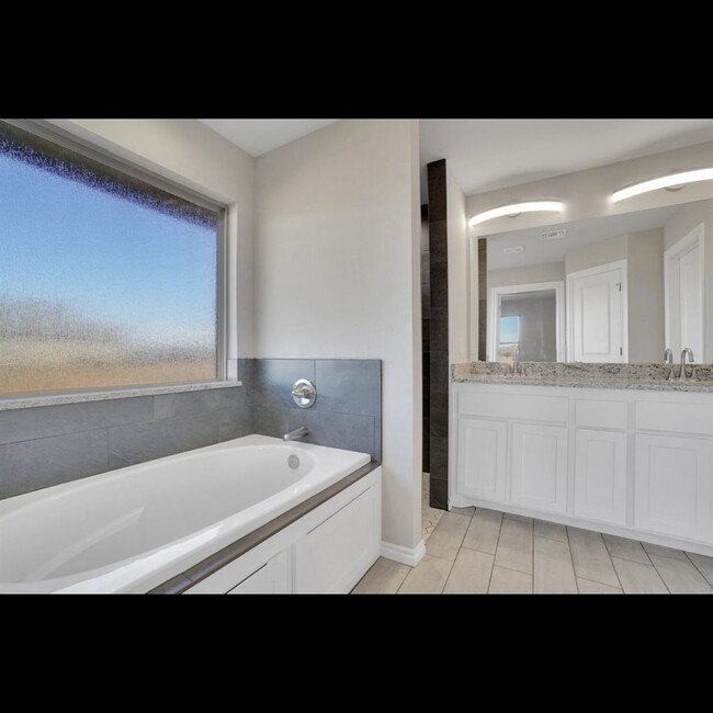 property at 2043 SW 45th St