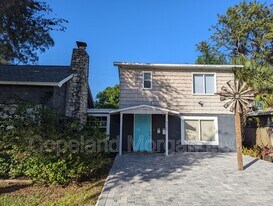 4925 2nd Ave S in St. Petersburg, FL - Building Photo