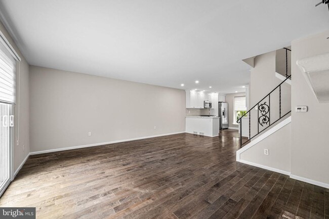 property at 15 Llanfair Rd