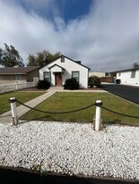 1348 Fitzgerald Ln in Hanford, CA - Building Photo