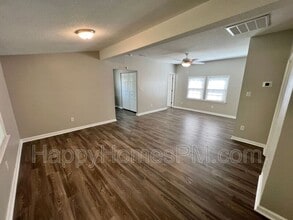 6 Maverick St in Charleston, SC - Building Photo - Building Photo