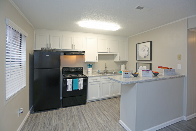 Springbrook Apartments photo'